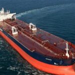huge_oil_tank_7684523