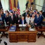 trump_789342165