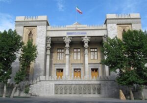 ausser_iran_78657324