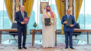 ardokan_bin_salman_nawaz_shareef_657834
