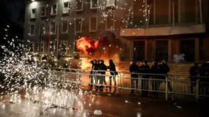 albania_demo_785432